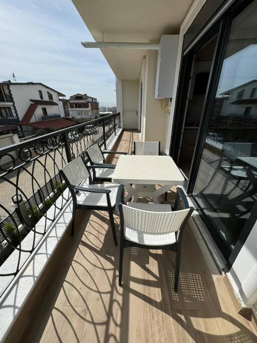 Luxurious 2br And 3br Izmit Apartments- Mountain View