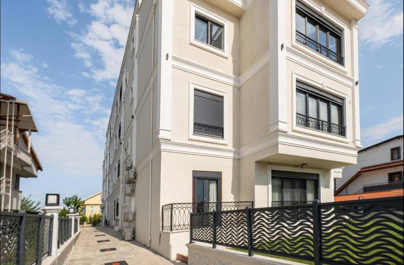 Luxurious 2br And 3br Izmit Apartments- Mountain View