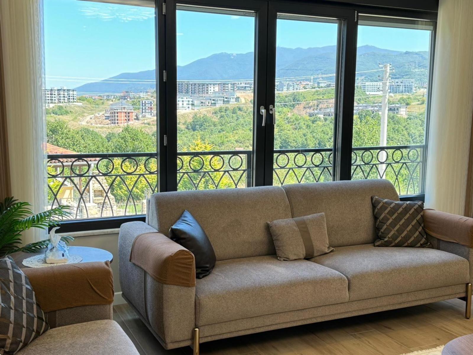 Luxurious 2br And 3br Izmit Apartments- Mountain View * Kocaeli