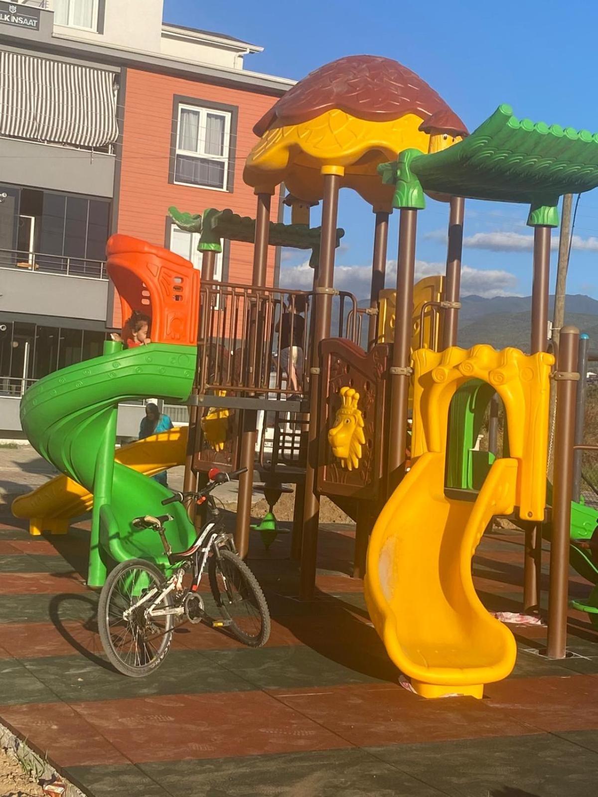 Apartment Luxurious 2br And 3br Izmit Apartments- Mountain View *